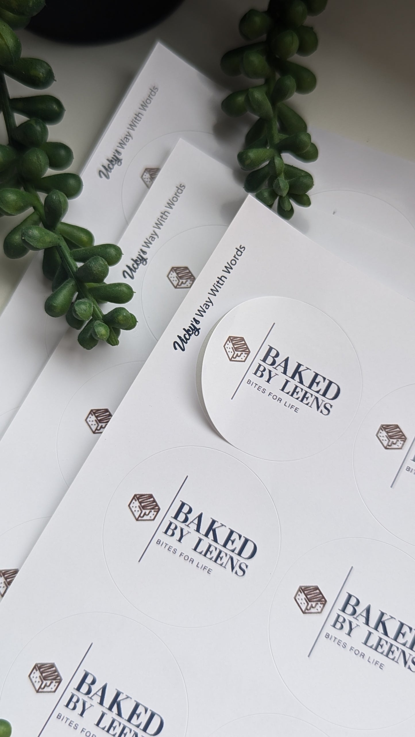 Fiver Friday! Gloss circular business logo stickers
