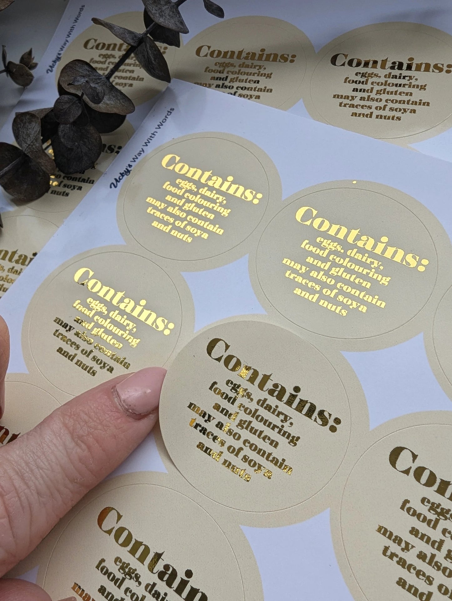 Yellow gloss with gold foiled allergen info