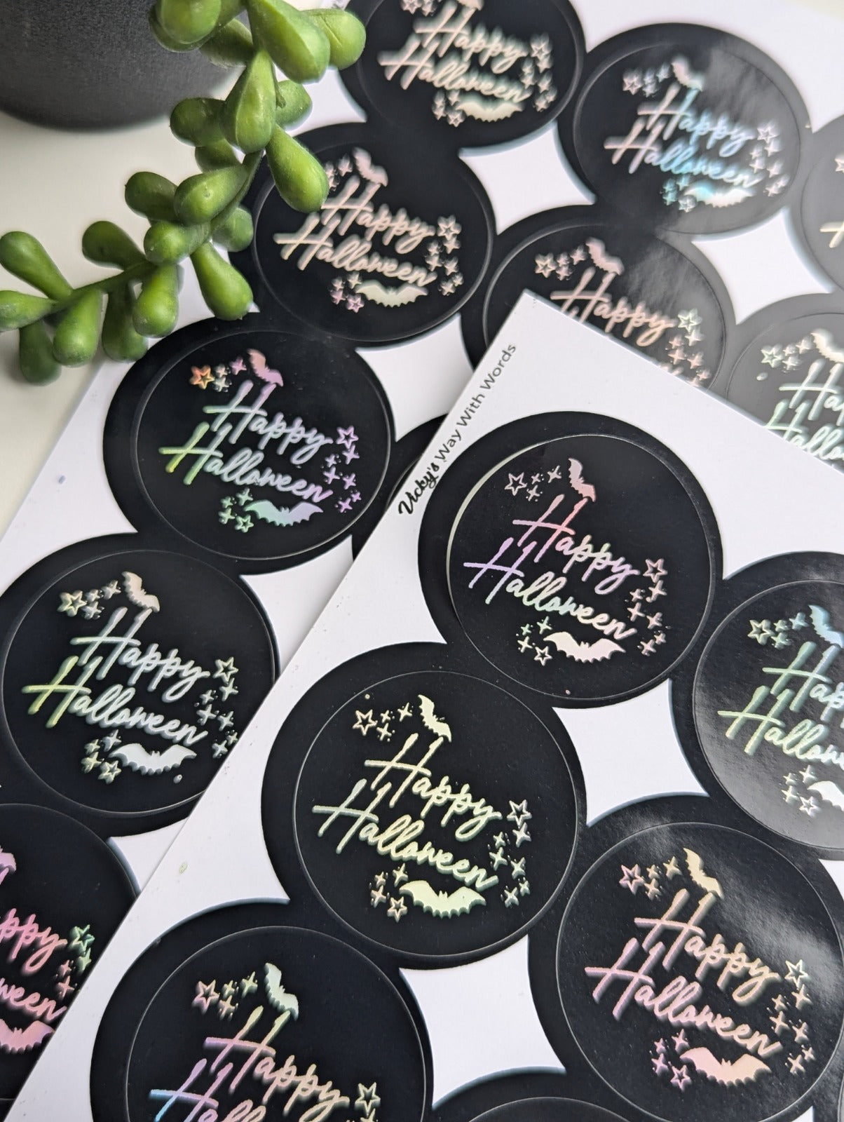 Gloss round gloss foil Happy Halloween stickers