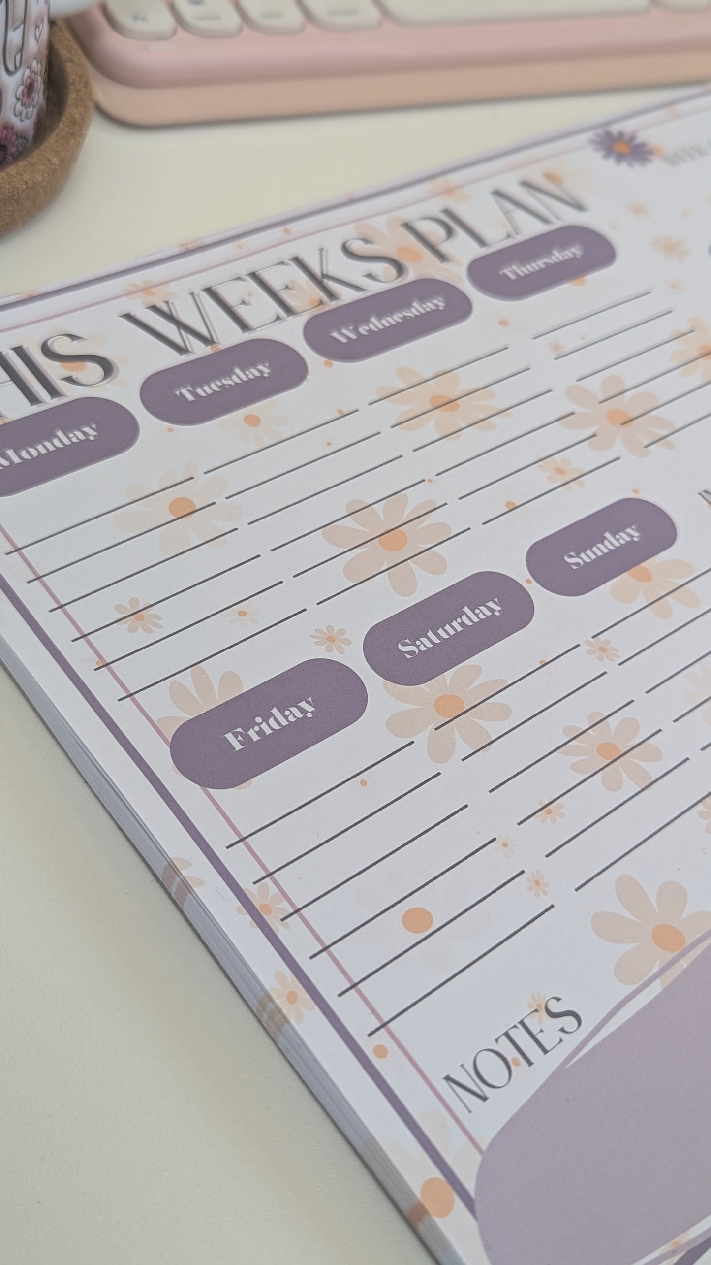 A4 daisy design this weeks plan desk pad 50 page