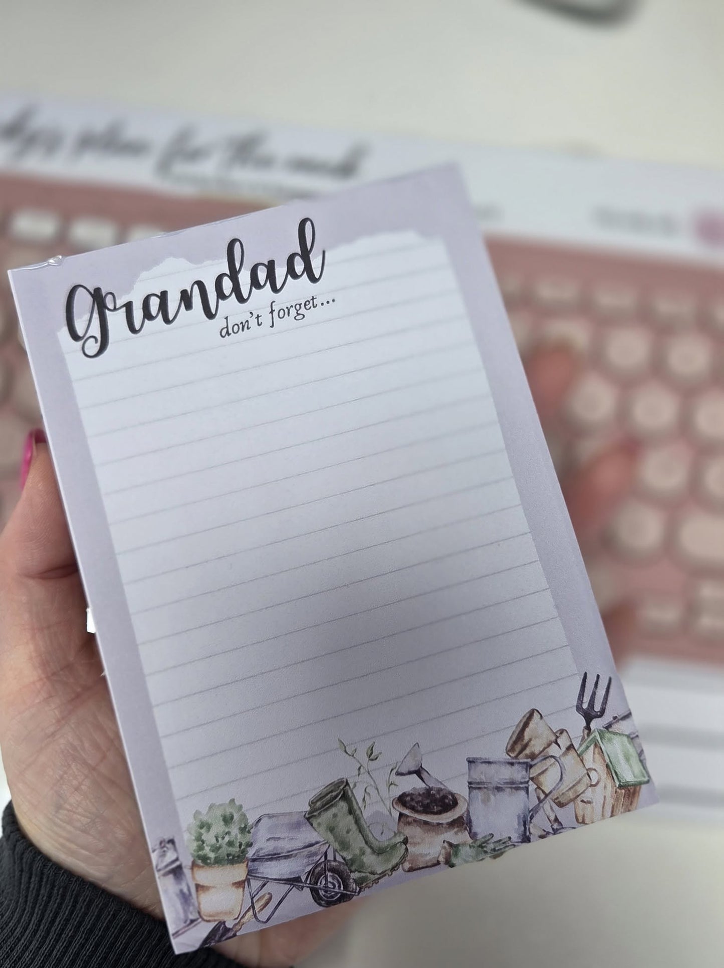 Daddy's, Grandad Father's Day gift garden design tear off notepad