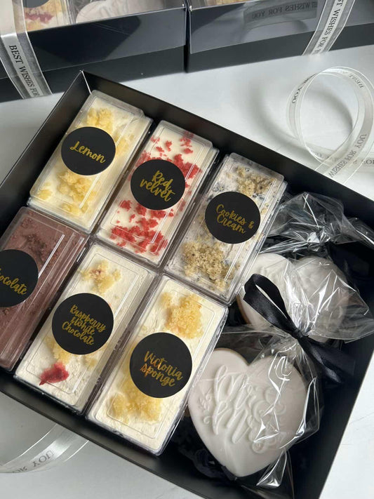 Elegant gloss cake stickers in standard or foil