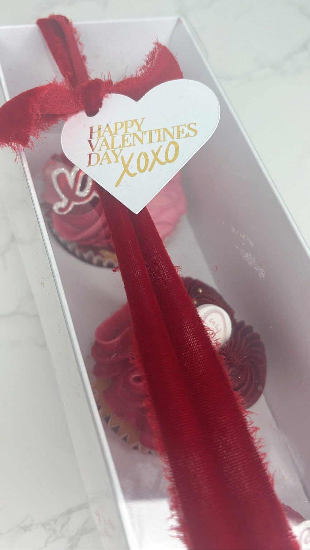 Valentines foiled heart shape tags