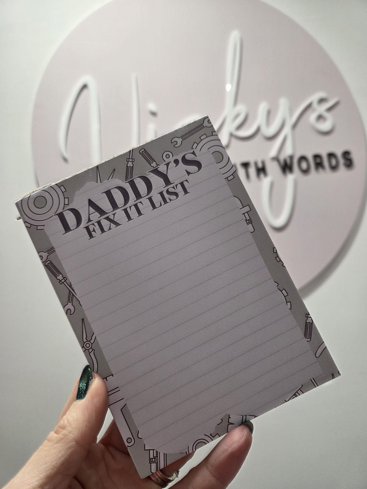 Daddy's, Papa's fix it list tear off pad .